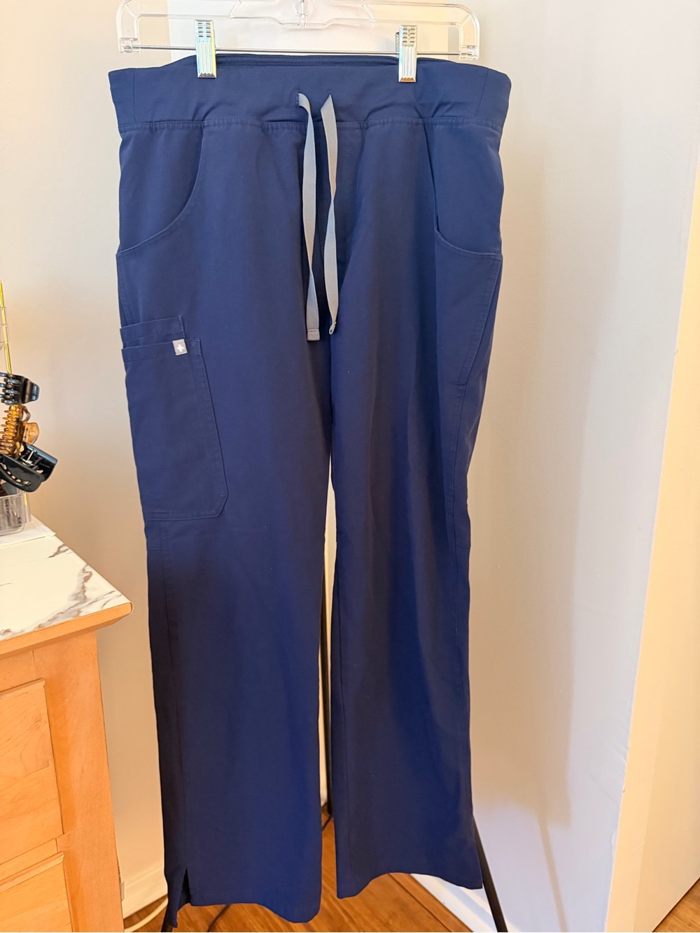 Figs cargo navy blue scrub pants